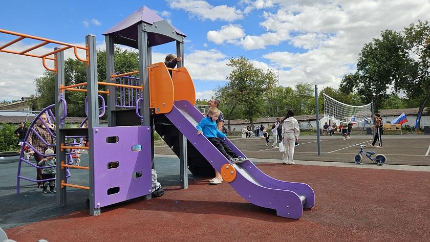 Праздник детства: в Магнитогорске открыли спортивно-игровой кластер в поселке Самстрой