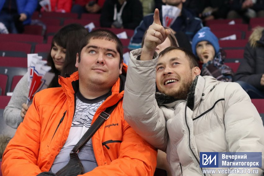 «Металлург» вновь переиграл «Сибирь» «Металлург» вновь переиграл «Сибирь»