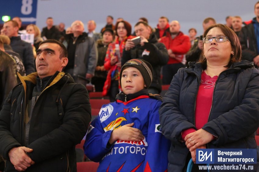 «Металлург» вновь переиграл «Сибирь» «Металлург» вновь переиграл «Сибирь»