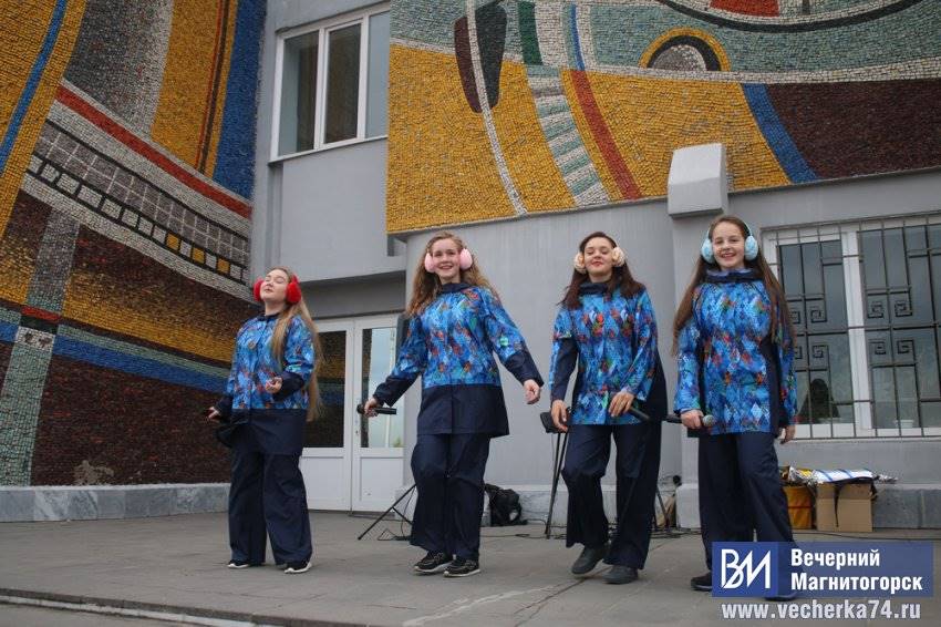 Мама, папа, я – спортивная семья Мама, папа, я – спортивная семья
