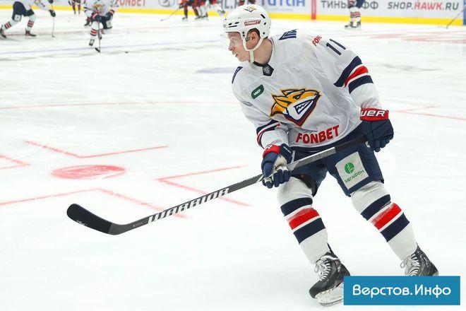 Вдохновенная игра Ткачёва и Михайлиса помогла магнитогорскому «Металлургу» победить в Нижнекамске. Видео