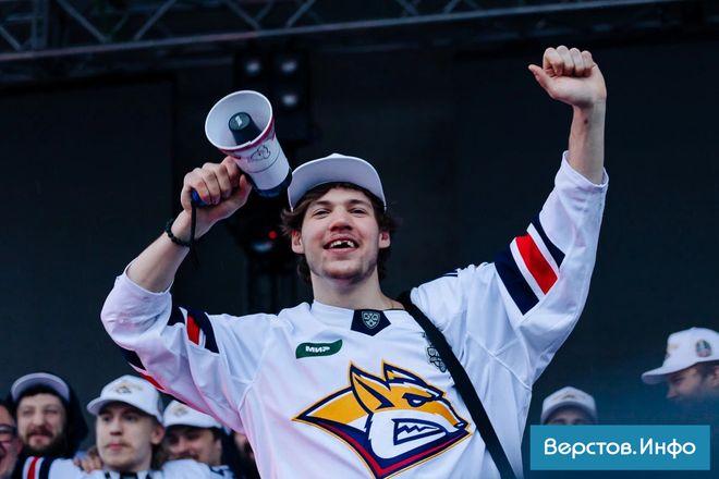 Воспитанник «Металлурга» мог вернуться в Магнитогорск, но решил подписать новый контракт в НХЛ